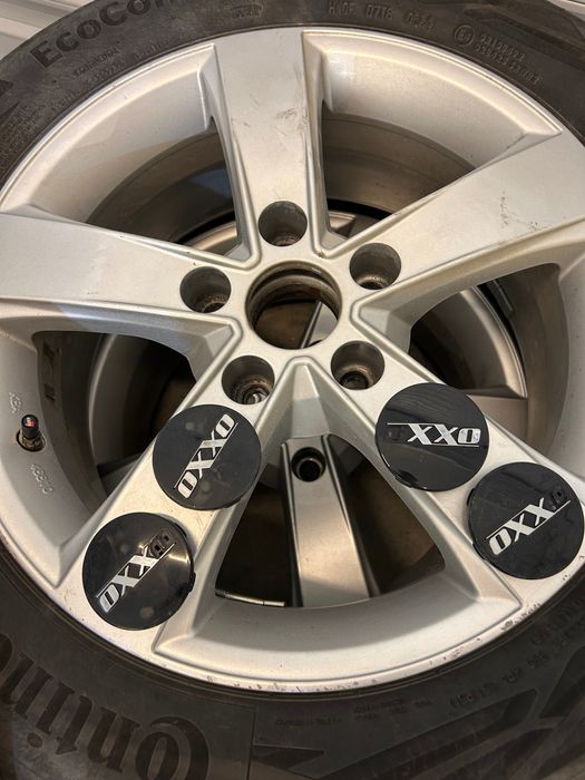 Джанти 16 5х114.3 с гуми 205/55/16