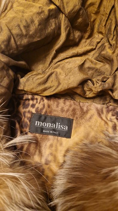 Дамско яке на италианската марка МОНА ЛИЗА,кожени акценти и меден цвят