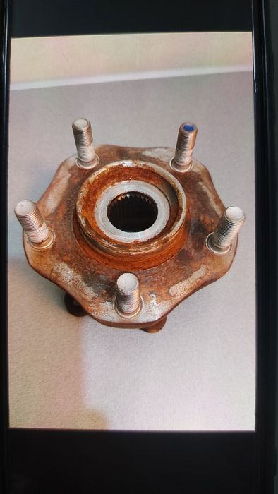 Запчасти на ниссан