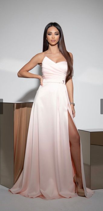 Официална рокля, обувки, обеци, колие - пълен комплект