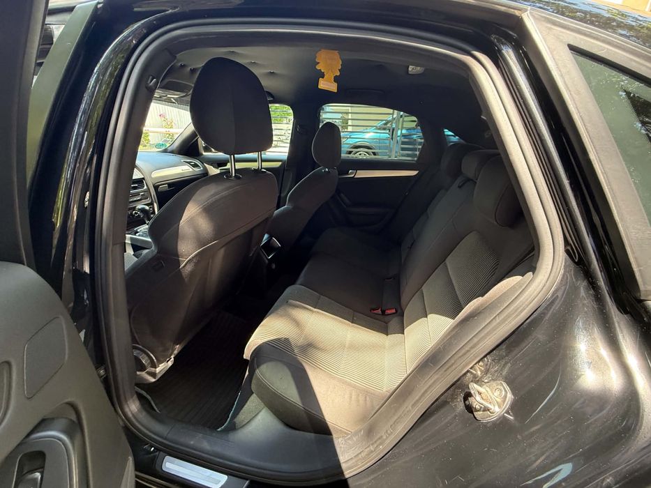 AUDI A4 2010 — imagine 5
