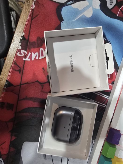 Продам samsung galaxy buds 3