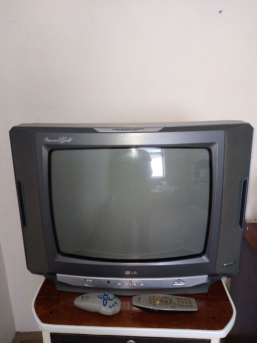 Телевизор LG maestro gold