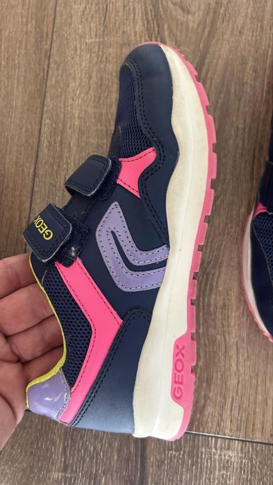 New Balance 34.5 / Geox 35