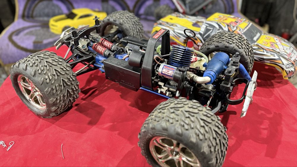 Traxxas Revo 3.3 upgrade