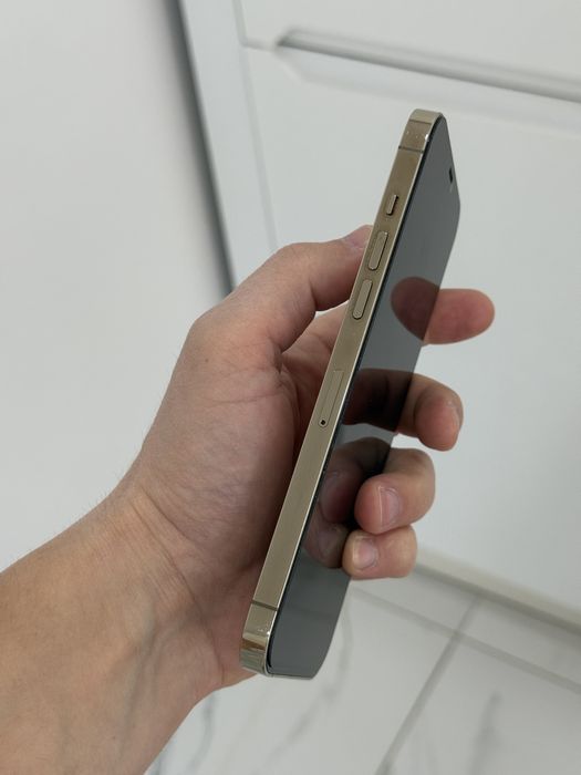 Iphone 12 Pro Max pentru piese / stare foarte buna / display perfect f