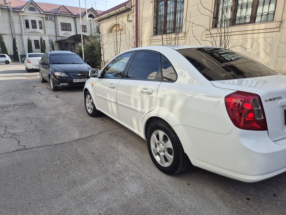 Jentra Gentra 2013 2 позиция механика 187,000 км юрган бир кул