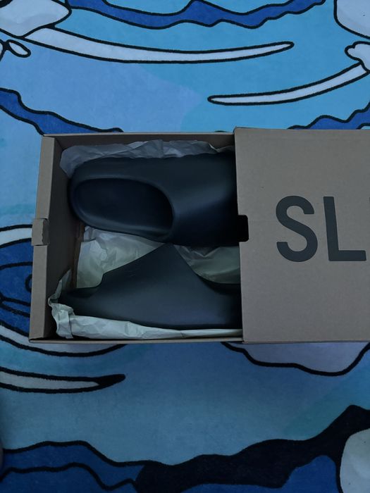 Yeezy slides Granite