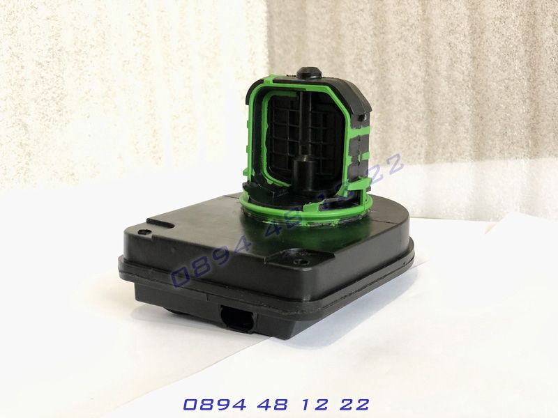 Клапан Клапа DISA ДИСА входящ колектор BMW E60 E61 E63 E81 E90 E91 E92