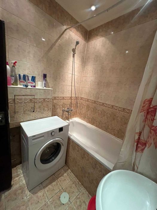 Дава се под наем Тристаен апартамент в София, Хиподрума - 90 кв.м за 598.23 € - Снимка #3