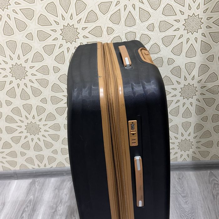 Chamadon  sotiladi Orginal