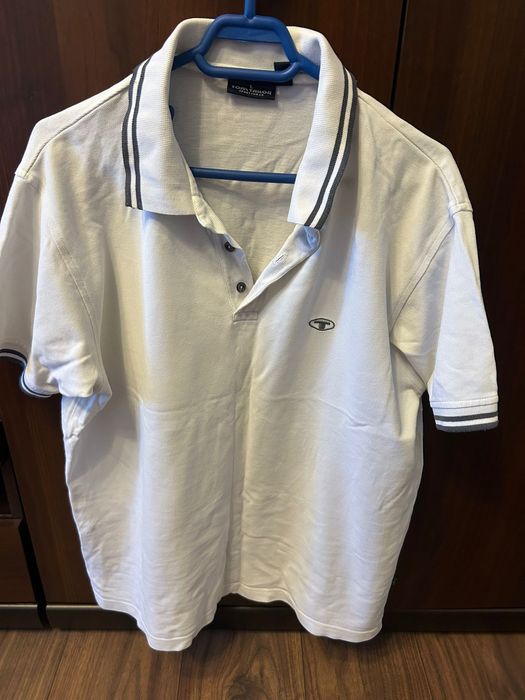 Vând tricouri de firmă pt bărbaț