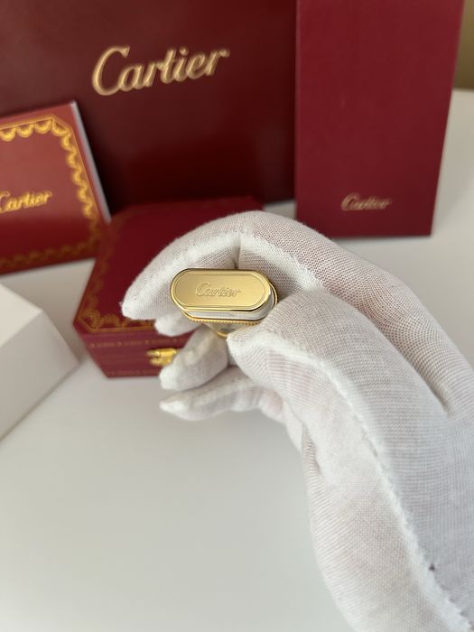 Cartier Panthere запалка с кутия и документи