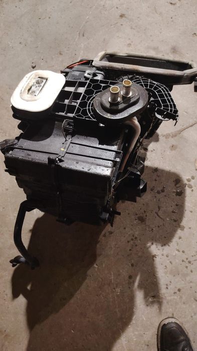 Grup incalzitor Aeroterma de sub bord  climatronic Dacia  Duster  HJD