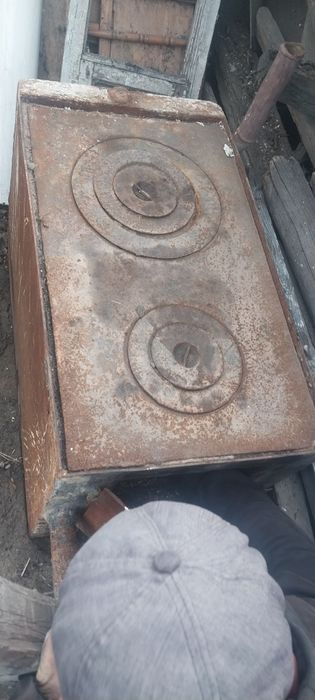 Продаётся пеш цена договорная