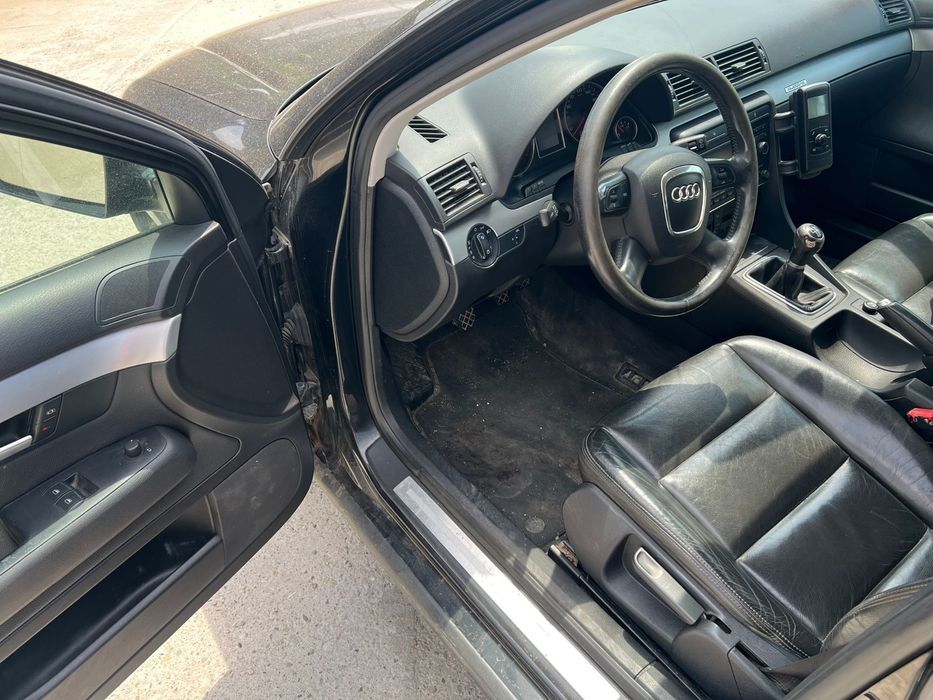 Audi A4 Quattro 2.0 TDI 140 CP