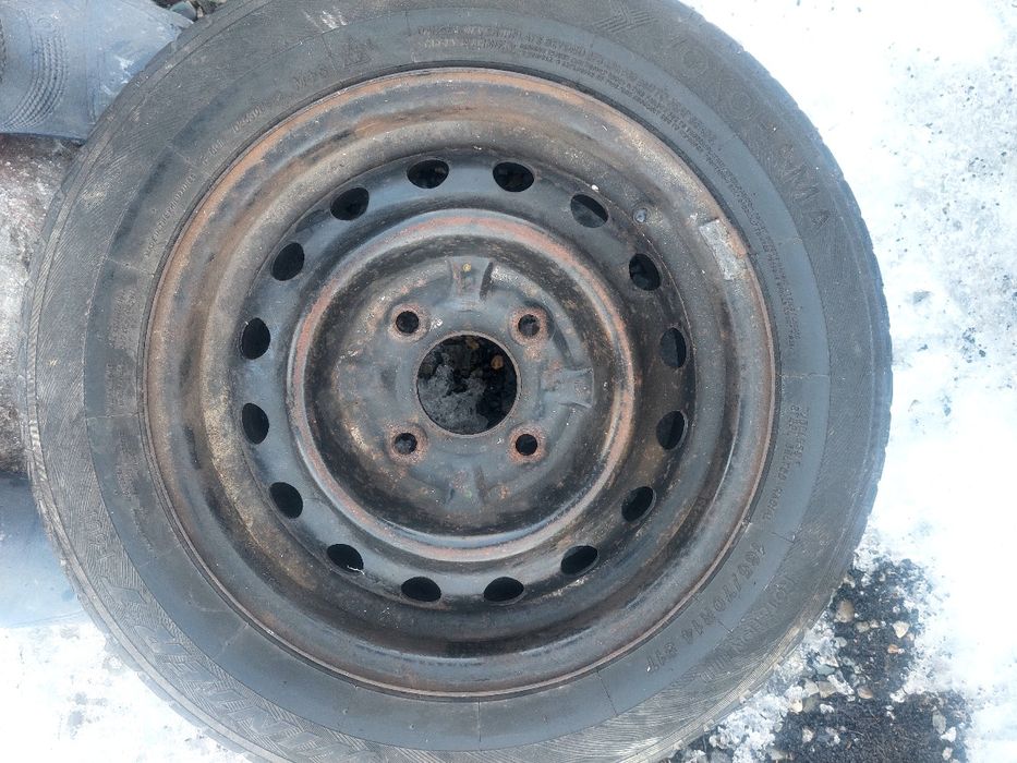 Шина с железным диском