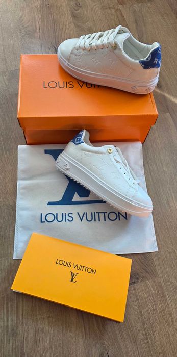 Маратонки обувки дамски сникърси