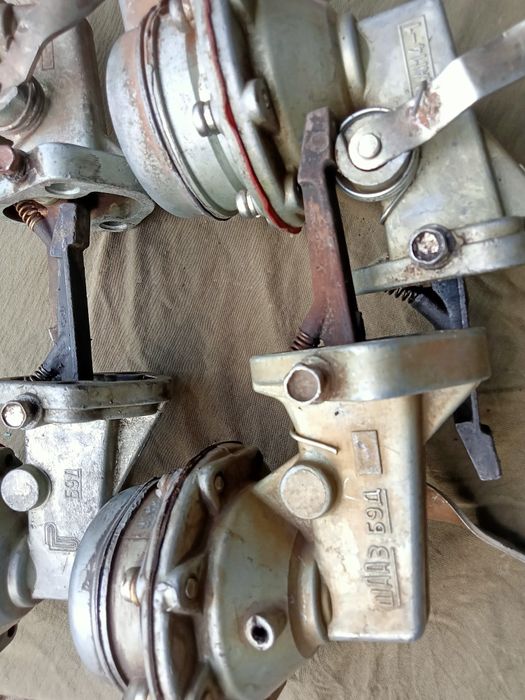 Продаю бензанасос газ