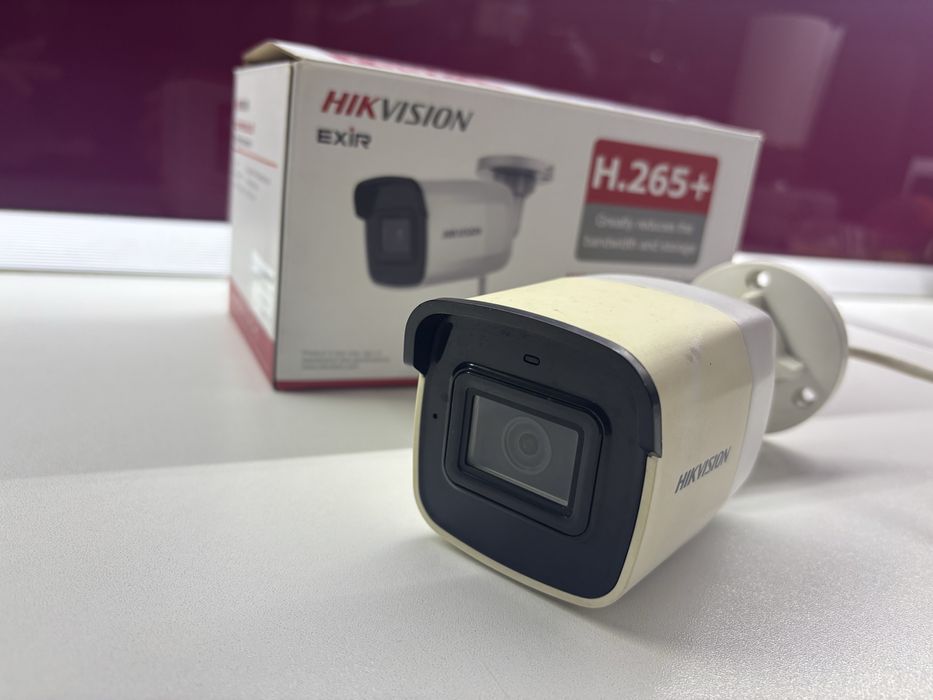 Camera IP WI-Fi HIKVISION  4 MP 2.8mm SD Card