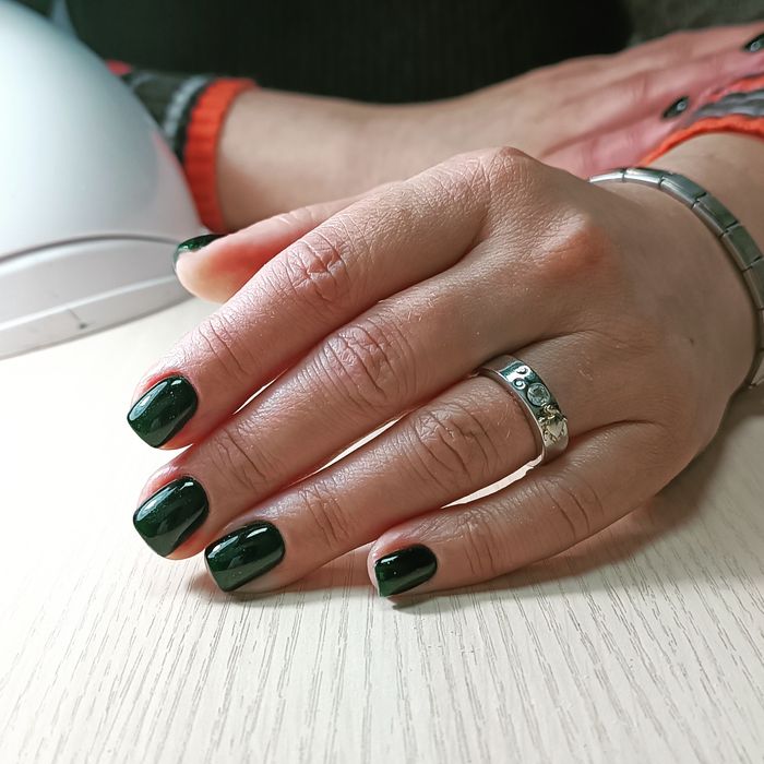 Маникюр, педикюр,наращивание