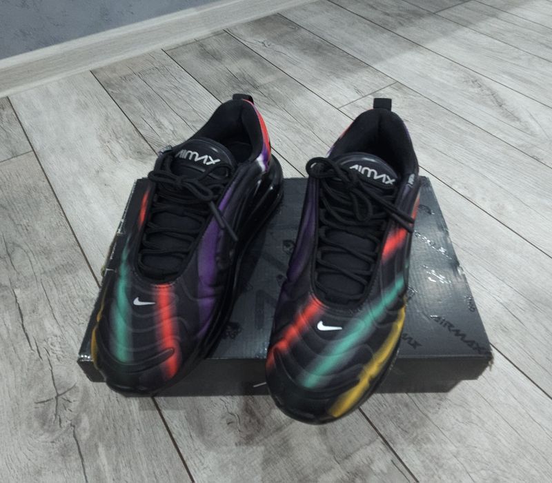 Дамски и Мъжки маратонки Nike AIR MAX 720.Дамски - 38ном,24см.Мъжки - 43ном