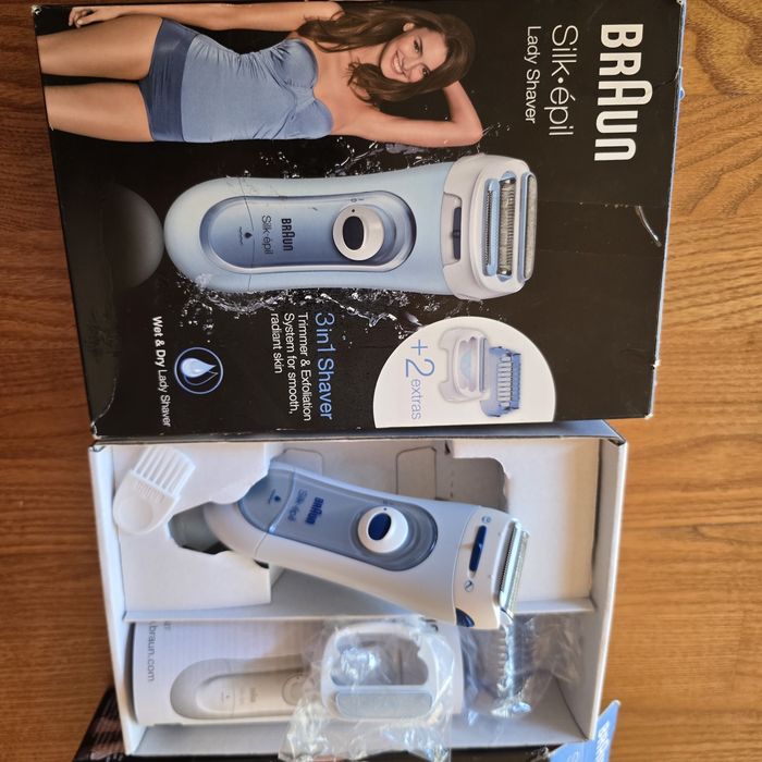 Aparat de ras/Epilator  electric pentru femei Braun Silk-Epil 3 în 1, albastru, set Nou