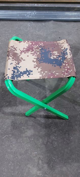 Походный стульчик