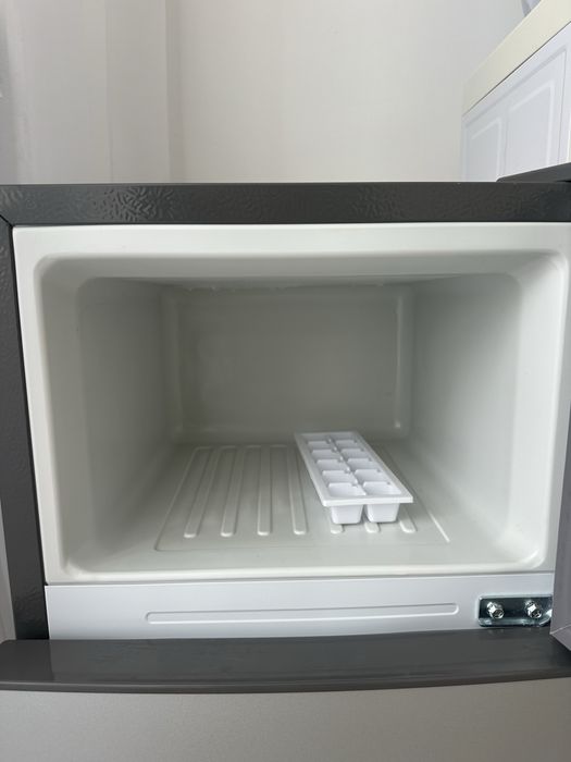 Холодильник маленький