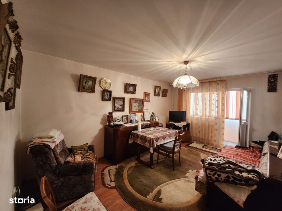 Apartament de vanzare 4 camere - Negru Voda