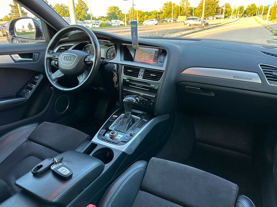 Audi A4 Allroad facelift / Quattro / 2.0 TDI / 4x4 / Distronic / Camera