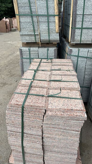 Гранитные изделия брусчатка и ступени 6000