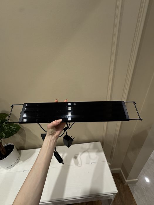 Срочно продам лампы для аквариума