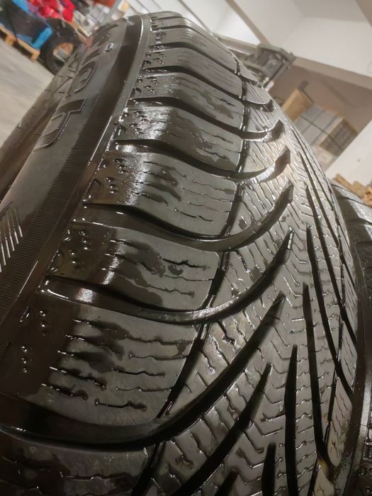 Зимни гуми 195/65/15 - 2бр. за 30 лв.