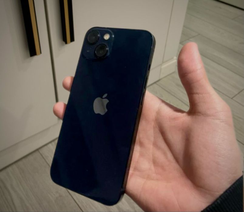 iPhone 13 100% аккумулятор Идеальное состояние