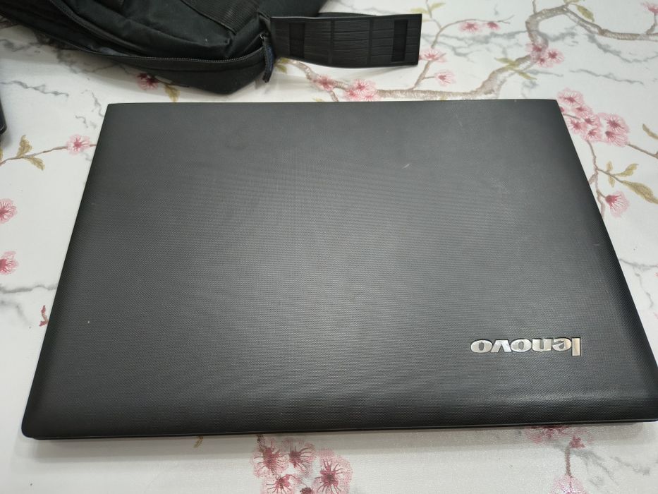 Продам Ноутбук Lenovo  I5-5200U 2.20GHz. 8 ГБ Оперативная память  .