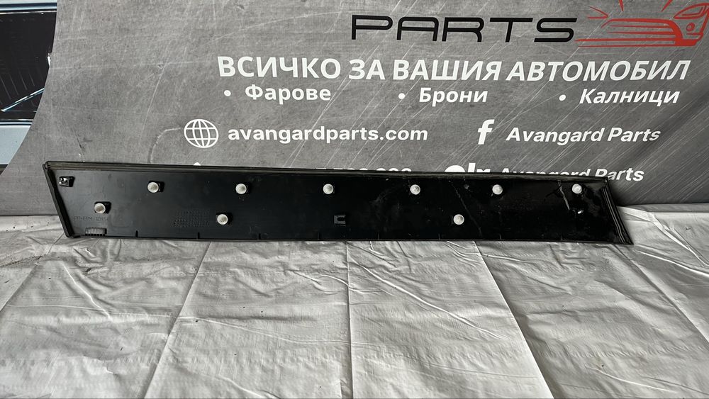2 броя лайстна на предна дясна врата Suzuki SX4 S-cross