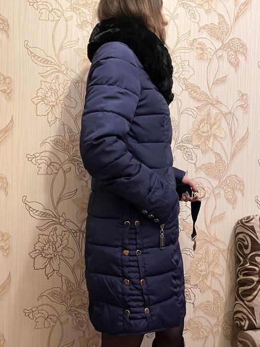 Пуховик зимний женский