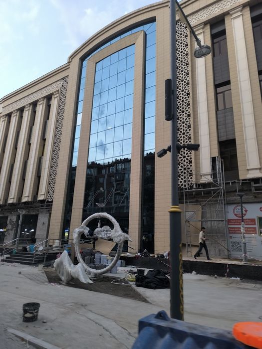 Oyna va fasad yuvush