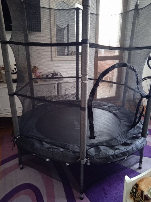 Батут  диаметър 140