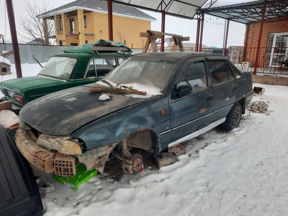 Нексия-1 на продажу или на запчасть