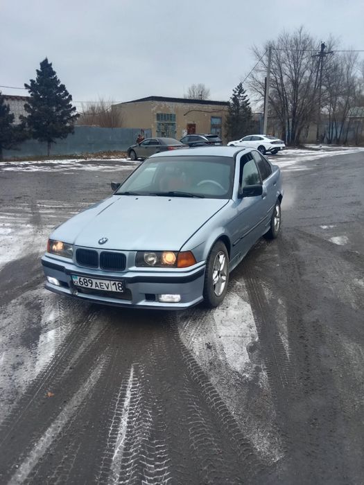 Продам BMW 320 I 1991 года.