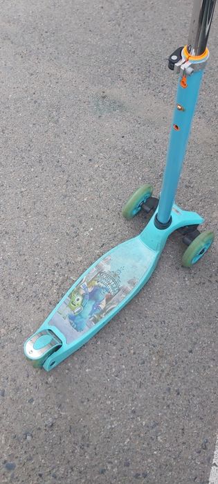 Продаю детский самокат