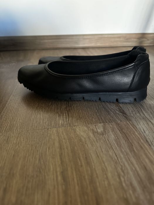 Balerini negri din piele Benvenutti mărimea 37