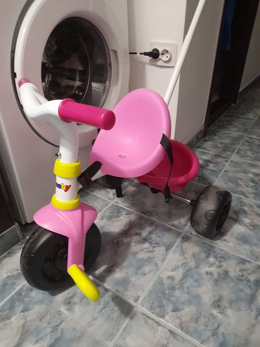 Vand tricicleta cu maner