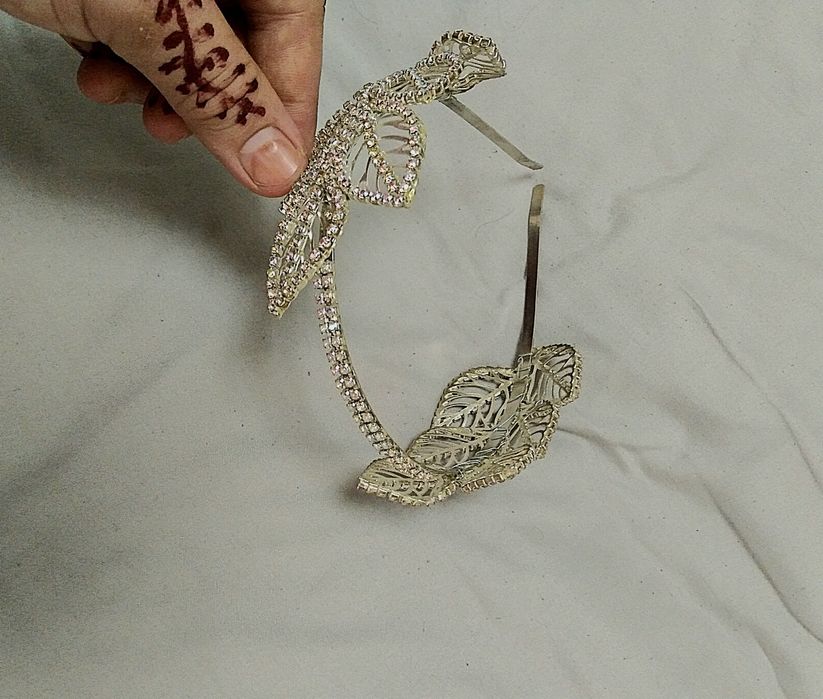 ААбадоклар 3хил кизилхамда кумушранг