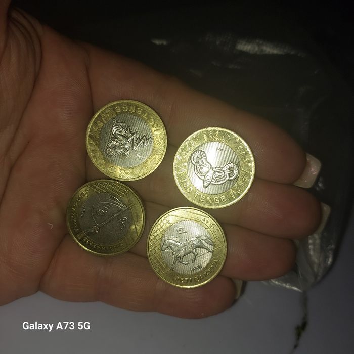 Колекционные манеты .