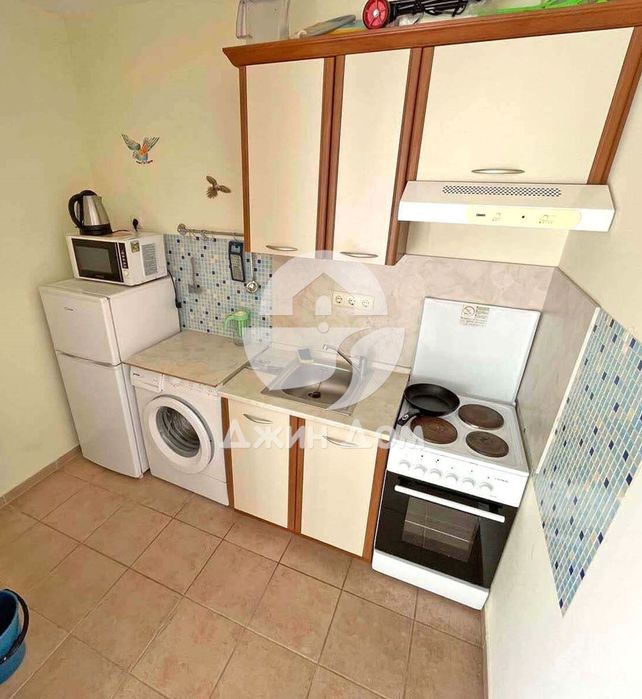 Продава се Двустаен апартамент в Свети Влас - 68 кв.м за 1236 €/кв.м - Снимка #2
