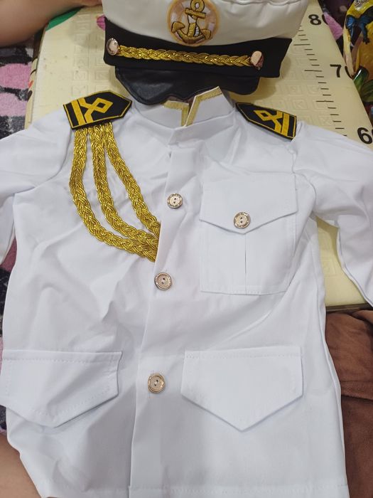 Костюм капитана продам