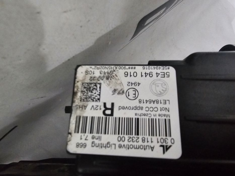 Far dreapta led Skoda Octavia 4 cod 5E4941016